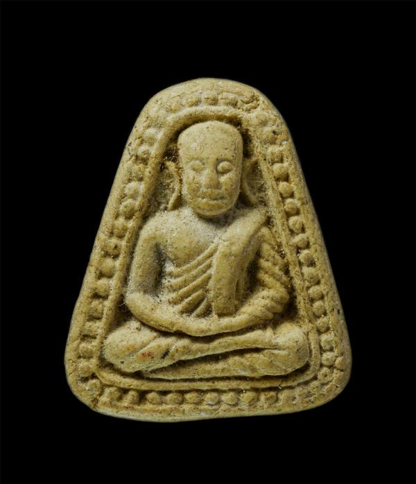 หลวงพ่อเงินจอบเล็ก หลังยันต์ เนื้อผง โค๊ต ผ วัดบางคลาน จ.พิจิตร | https://kamulet.in.th