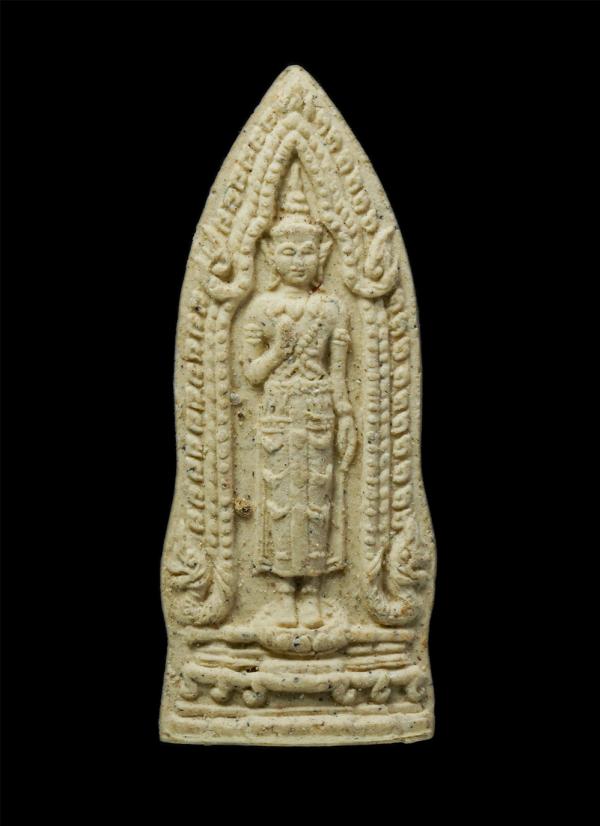 พระผงแม่ซื้อรุ่นแรก รุ่นบารมีแม่ซื้อ ปี2543 หลวงปู่ละมัย ฐิตมโน สวนป่าสมุนไพรฯ จ.เพชรบูรณ์ เนื้อผงพุทธคุณ ผงว่าน พระเก่าสวย มวลสาร [..] | https://kamulet.in.th