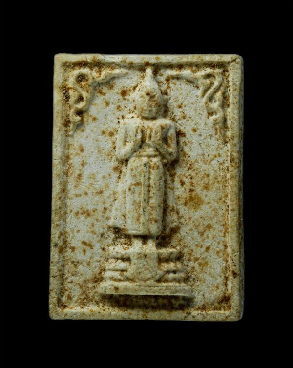 พระประจำวัน หลวงพ่อทอง 105 ปี วันน้ำคอกเก่า จ.ระยอง พระสร้าง พ.ศ.2536 เนื้อผงพุทธคุณ ผงว่าน พระเก่าสวย มวลสารดี สร้างน้อยหายาก | https://kamulet.in.th