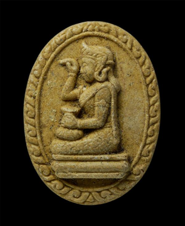 แม่นางกวัก วัดพันเสด็จนอก อ.ศรีราชา จ.ชลบุรี ปี2543 เนื้อผงพุทธคุณ ผงว่าน | https://kamulet.in.th