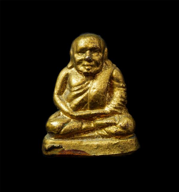 รูปหล่อหลวงพ่อเงิน วัดบางคลาน รุ่นสร้างโบสถ วัดห้วยคต อ.บางมูลนาก จ.พิจิตร เนื้อโลหะกะไหล่ทอง พระเก่าสวย มวลสารดี พิธีใหญ่ น่าเก็บ [..] | https://kamulet.in.th