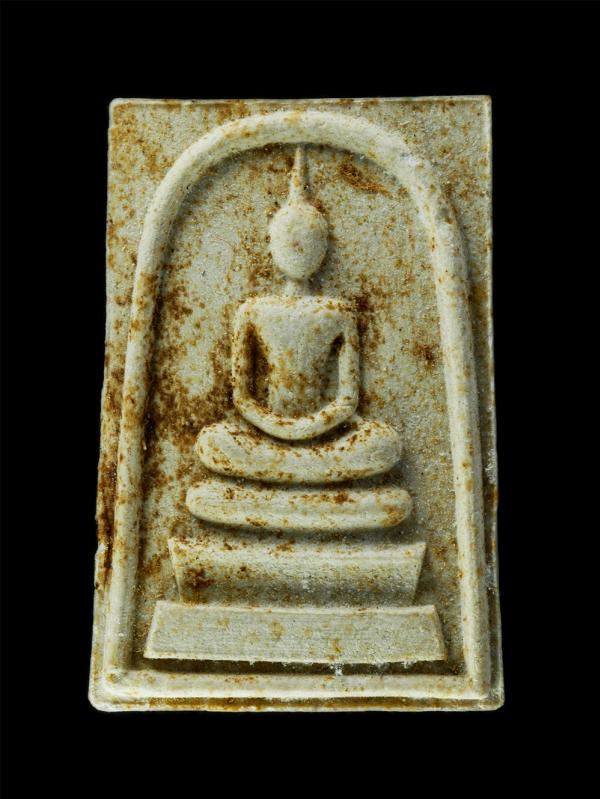 พระสมเด็จชินบัญชร พิมพ์พระประธาน รุ่นประวัติศาสตร์ 60 พรรษามหาราชินี ปี 2535 วัดอรุณ (วัดแจ้ง) สุดยอดมวลสารหายากพิธีปลุกเสก 12 วาร [..] | https://kamulet.in.th