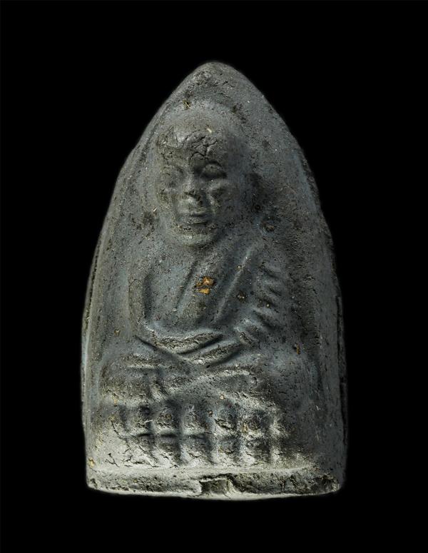 พระผงหลวงปู่ทวด พ่อท่านฉิ้ม โชติโก(พระไพศาลประชานารถ) วัดเมืองยะลา จ.ยะลา ปี2539 โดยมีพระเกจิอาจารย์สายใต้ที่มีชื่อเสียงมาร่วมพิธี [..] | https://kamulet.in.th