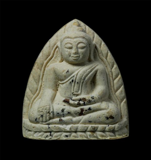 หลวงพ่อโต วัดบางกระทิง ชุดไตรภาคีรุ่นเครษฐีพันล้าน วัดหัวกระบือ บางขุนเทียน กรุงเทพฯ ปี2538 สมเด็จพระพุฒาจารย์ ประธานจุดเทียนชัย เ [..] | https://kamulet.in.th