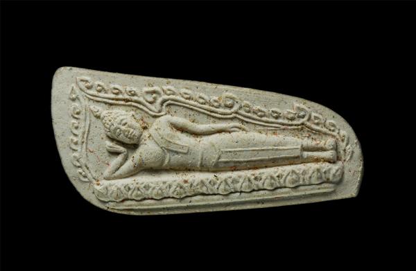 พระประจำวันอังคาร ปางไสยาสน์-พระนอน  วัดสุทัศนเทพวราราม กรุงเทพฯ ปลุกเสกพิธีจันทร์เพ็ญเดือนสิบสอง 24 พ.ย. 2539 พิธีเททอง เนื้อผงพุ [..] | https://kamulet.in.th