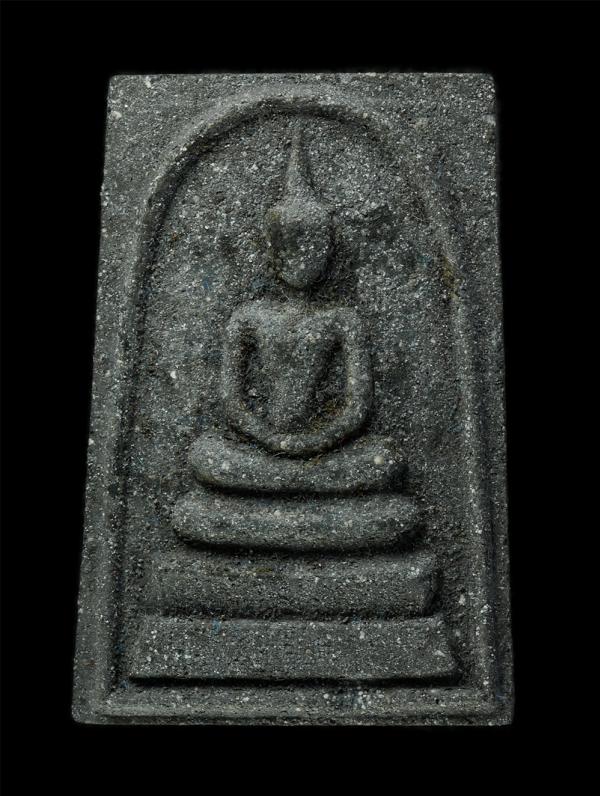 พระสมเด็จพระพุฒาจารย์ โต พรหมรังษี หลวงพ่อมาลัย อุทโย(พระครูอุทัยธรรมสาคร ) วัดบางหญ้าแพรก อ.เมือง จ.สมุทรสาคร สร้าง 5 ธ.ค. ปี2539 [..] | https://kamulet.in.th