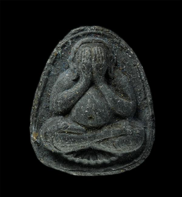 พระปิดตา พระสมเด็จพระพุฒาจารย์ โต พรหมรังษี หลวงพ่อมาลัย อุทโย(พระครูอุทัยธรรมสาคร ) วัดบางหญ้าแพรก อ.เมือง จ.สมุทรสาคร สร้าง 5 ธ. [..] | https://kamulet.in.th