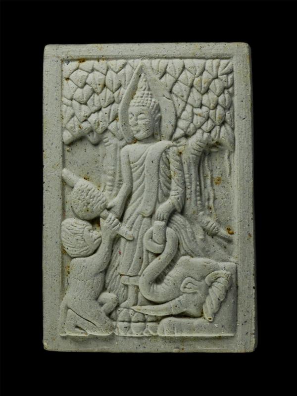 พระประจำวันพุธ กลางคืน ปางป่าเลไลยก์ พระผงของขวัญมหามงคล หลวงพ่อมหาสวัสดิ์ สำหนักเม้าสุขขา จ.ชลบุรี ประธานจุดเทียนชัย พระเกจิอาจาร [..] | https://kamulet.in.th