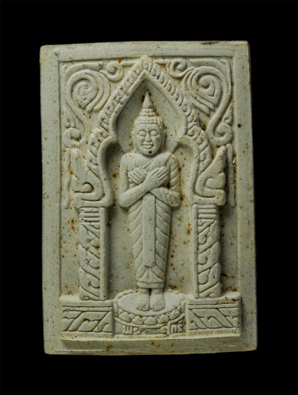 พระประจำวันศุกร์ ปางรำพึง พระผงของขวัญมหามงคล หลวงพ่อมหาสวัสดิ์ สำหนักเม้าสุขขา จ.ชลบุรี ประธานจุดเทียนชัย พระเกจิอาจารย์หลายท่าน  [..] | https://kamulet.in.th