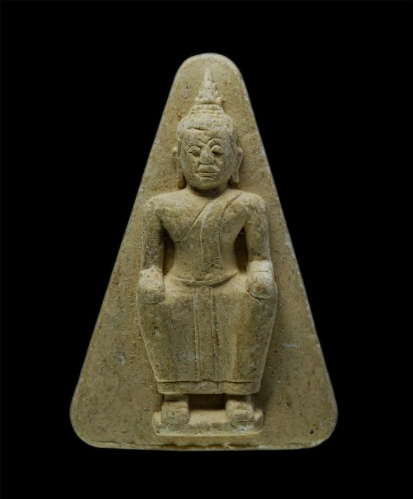 หลวงพ่อโต วัดบ้านทึง ต.สามชุก อ.สามชุก จ.สุพรรณบุรี เนื้อผงพุทธคุณ ผงว่าน | https://kamulet.in.th