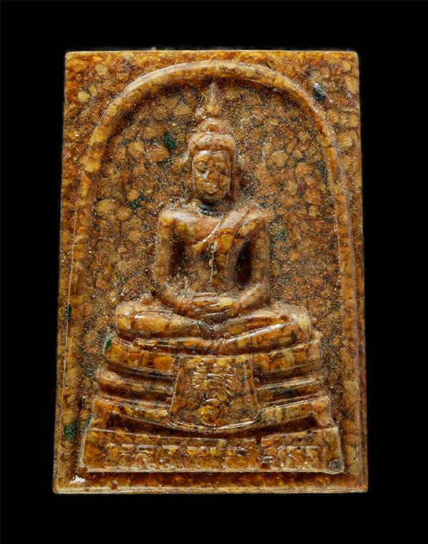 หลวงพ่อโสธร เนื้อกระเบื้องหลังคาโบสถ์(หลังเก่า) วัดโสธรวรารามวรวิหาร จ.ฉะเชิงเทรา ปี2537 พระรุ่นนี้ผ่านการเสกในพิธีใหญ่หลายครั้ง ไ [..] | https://kamulet.in.th