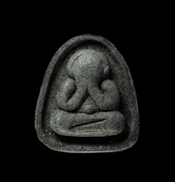 พระปิดตามหาอุตม์ มหามงคล ปี2556 หลวงปู่เจือ จิรวฑฺโฒ(พระวรพรตปัญญาจารย์ ) วัดอรัญญิกาวาส (วัดป่า) ต.บ้านสวน อ.เมือง จ.ชลบุรี เนื้อ [..] | https://kamulet.in.th