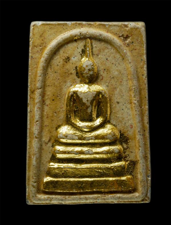 พระสมเด็จพระนอน วัดพระปฐมเจดีย์ จ.นครปฐม เนื้อผงพุทธคุณ ผงว่าน พิเศษปิดทอง หายาก พระเก่าสวย มวลสารดี | https://kamulet.in.th