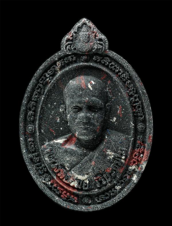 พระผงเสาร์ 5 พญาไก่รวยรื่นรมย์ หลวงพ่อรมย์ วิริยะธัมโม (พระครูสมุห์รมย์ วิริยะธัมโม) วัดเทพนรสิงห์ ต.สวายจีก อ.เมือง จ.บุรีรัมย์ ป [..] | https://kamulet.in.th