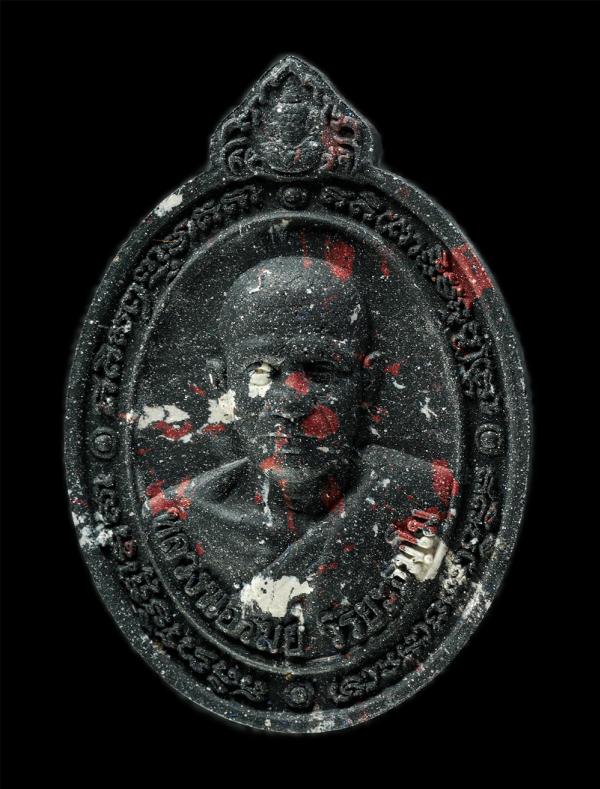 พระผงเสาร์ 5 พญาไก่รวยรื่นรมย์ หลวงพ่อรมย์ วิริยะธัมโม (พระครูสมุห์รมย์ วิริยะธัมโม) วัดเทพนรสิงห์ ต.สวายจีก อ.เมือง จ.บุรีรัมย์ ป [..] | https://kamulet.in.th