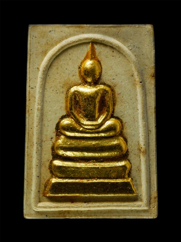 พระสมเด็จ หลังหลวงพ่อทา(พระครูสาครคุณสาร) วัดเกาะ จ.สมุทรสาคร ปี2546 งานปิดทองฝังลูกนิมิต เนื้อผงพุทธคุณ ผงว่าน ทาทอง สร้างน้อย หา [..] | https://kamulet.in.th