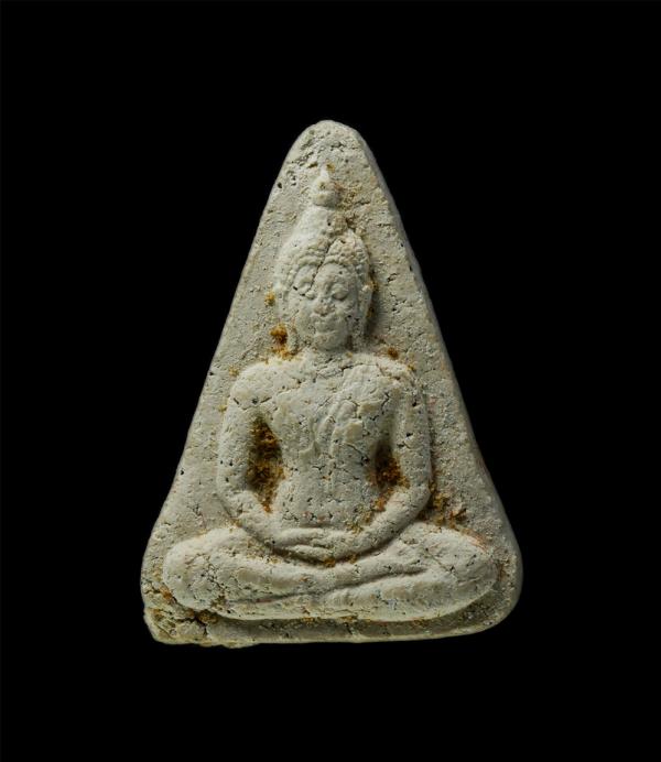 พระนางพญา หลวงพ่อแคล้ว วัดบางขุด อ.เมือง จ.สมุทรสาคร ปี2547 รุ่นสร้างอุโบสถ เนื้อผงพุทธคุณ ผงว่าน พระเก่าสวย มวลสารดี น่าเก็บสะสมบ [..] | https://kamulet.in.th