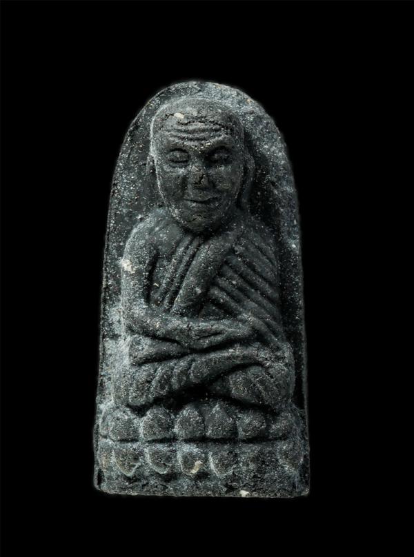 หลวงปู่ทวด วัดช้างให้ รุ่นอายุวัฒนมงคล 90 ปี พ.ศ.2552 หลวงปู่สุพจน์ ปภสฺสโร(พระธรรมปัญญาจารย์) วัดราชผาติการาม กรุงเทพฯ เนื้อผงพุท [..] | https://kamulet.in.th