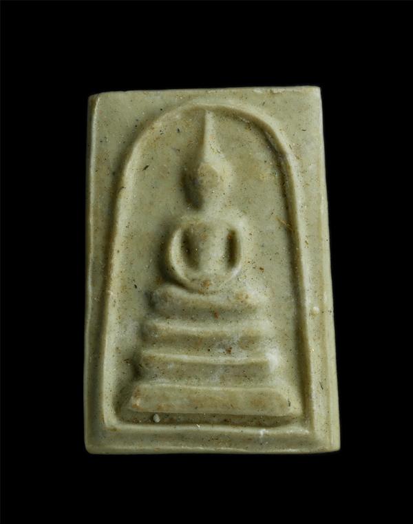 พระสมเด็จ วัดยายดา ที่ระลึกฉลองสมณศักดิ์พัดยศ ปี2537 พระมหาอรัญ ปธ.๙ และ พระมหานิพล ปธ.๖ วัดยายดา อ.เมือง จ.ระยอง เนื้อผงพุทธคุณ | https://kamulet.in.th