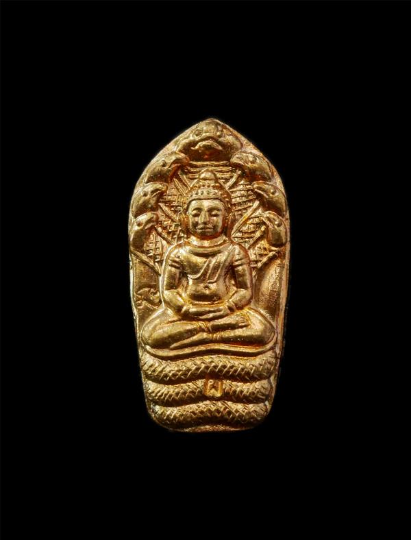 พระปรกมะขาม รุ่น 1 หลวงปู่ผ่าน ฉันทโก วัดป่าโพธิ์แก้ว2 ต.หัวหว้า อ.ศรีมหาโพธิ จ.ปราจีนบุรี เนื้อทองแดง ตอกโค๊ต นะ ผ | https://kamulet.in.th