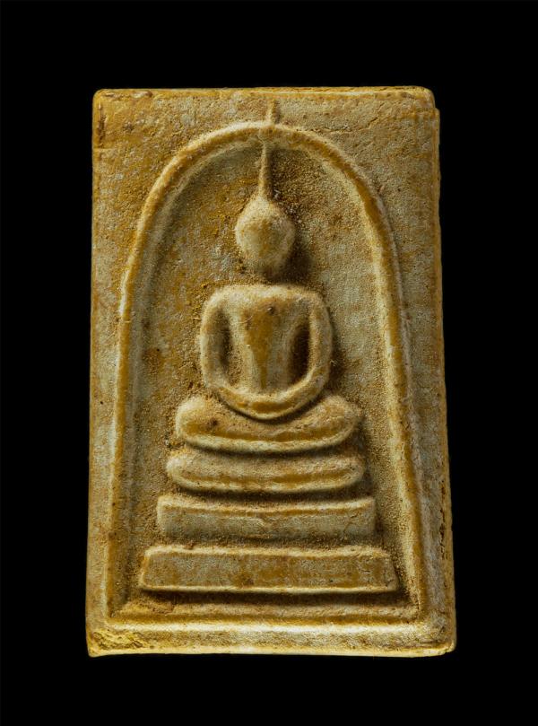 พระสมเด็จหลวงพ่อหิน วัดหนองสนม อ.เมือง จ.ระยอง ปี2536 เนื้อผงพุทธคุณ ผงว่าน พระเก่าเนื้อเหลืองสวยงาม น่าสะสม(องค์ที่5) | https://kamulet.in.th