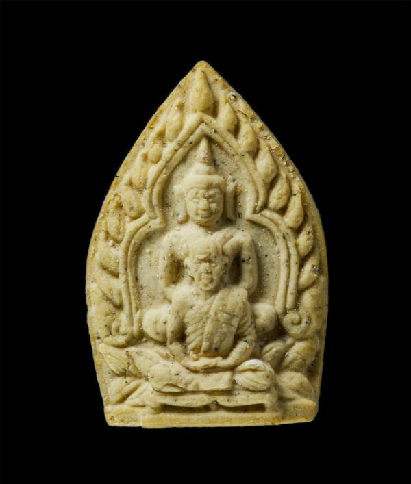 พระผงเจ้าสัวพิมพ์ซ้อน หลวงพ่อเชิญ ปุญญสิริ วัดโคกทอง จ.พระนครศรีอยุธยา รุ่นเชิญทรัพย์ หลังยันต์กลับ รุ่น 1 พิธีเสาร์ 5 ปี2536 เนื้ [..] | https://kamulet.in.th