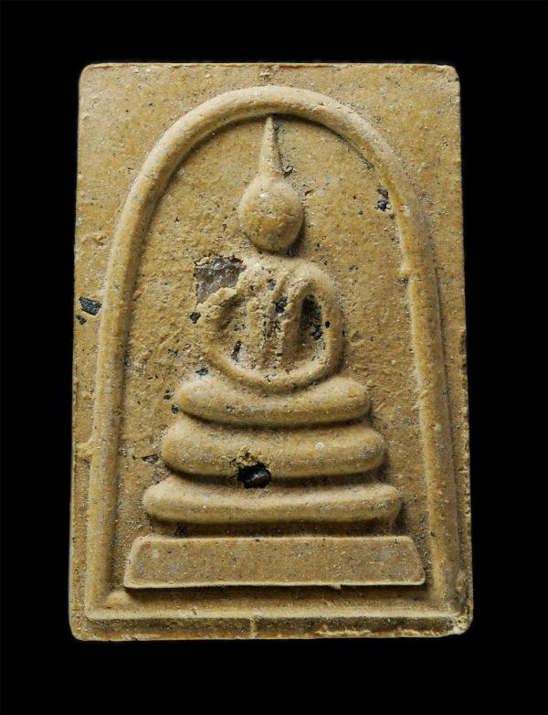 พระสมเด็จ หลังยันต์พระปิดตาภควัมบดี พระครูบาหลาน(พระครูพิพัฒน์วัชรากร) วัดบ้านแม่นารี ต.นาบ่อคำ อ.เมือง จ.กำแพงเพชร เนื้อผงพุทธคุณ [..] | https://kamulet.in.th