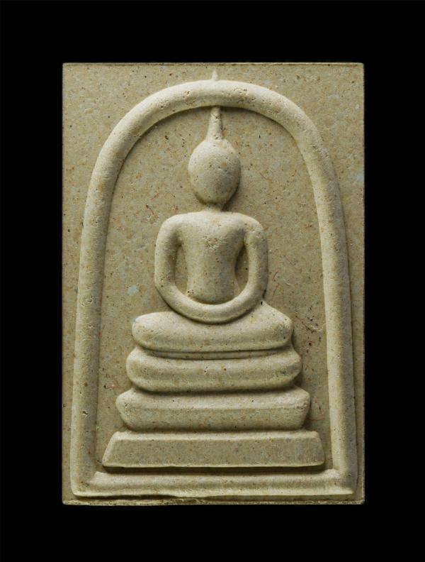 พระสมเด็จ รุ่นปลอดภัย หลวงพ่อคูณ ปริสุทโธ(พระเทพวิทยาคม) วัดบ้านไร่ อ.ด่านขุนทด จ.นครราชสีมา ปี2537 หลังปั้มตราวัด เนื้อผงพุทธคุณ  [..] | https://kamulet.in.th