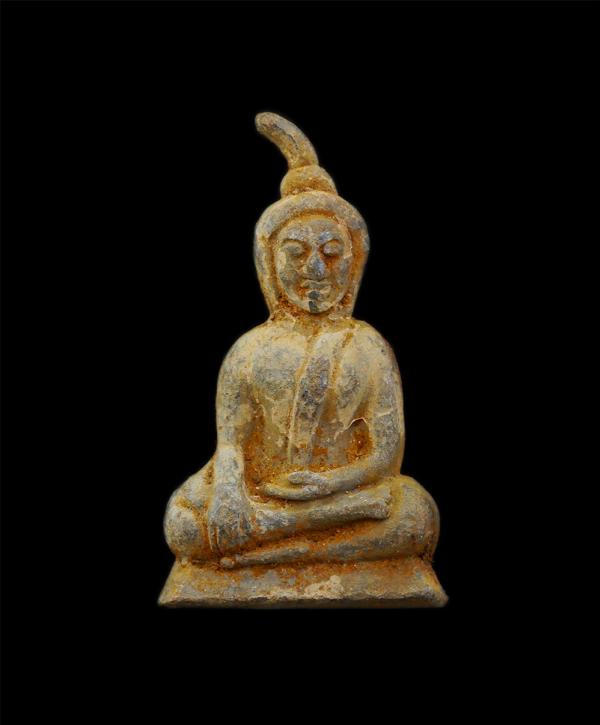 พระท่ากระดาน วัดท่ามะขาม อ.เมือง จ.กาญจนบุรี ปี2555 ครบ 2600 ปี พระพุทธเจ้าตรัสรู้ เนื้อชินเงิน พระเก่าสวย พิธีใหญ่ | https://kamulet.in.th