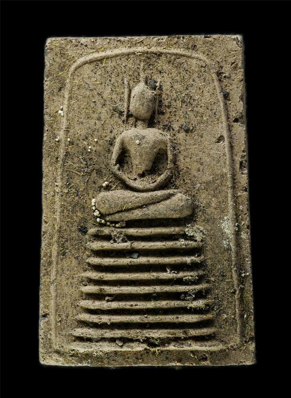 พระสมเด็จ 9 ชั้น ผงยากันเบื่อ ท่านพ่อนวล อินทปัญโญ วัดโพธิ์ทองพุทธาราม อ.แกลง จ.ระยอง เนื้อผงพุทธคุณ ผงว่านยากันเบื่อ พระเก่าสวย ม [..] | https://kamulet.in.th