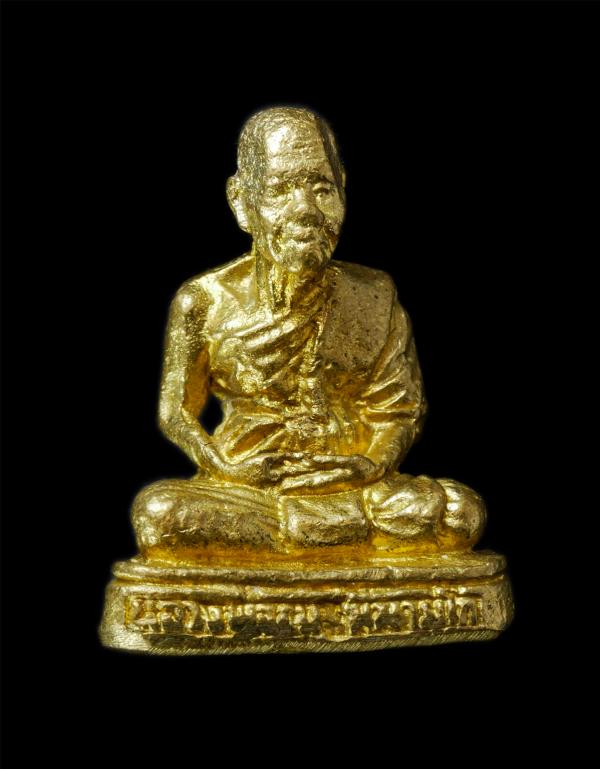 รูปหล่ออุดกริ่ง หลวงพ่อถม ฑีฆายุโก วัดเนินมหาเชษฐ์ อ.สามชุก จ.สุพรรณบุรี เนื้อทองทิพย์ ทองระฆัง พระเก่าสวย มวลสารดี พร้อมกล่องเดิม [..] | https://kamulet.in.th