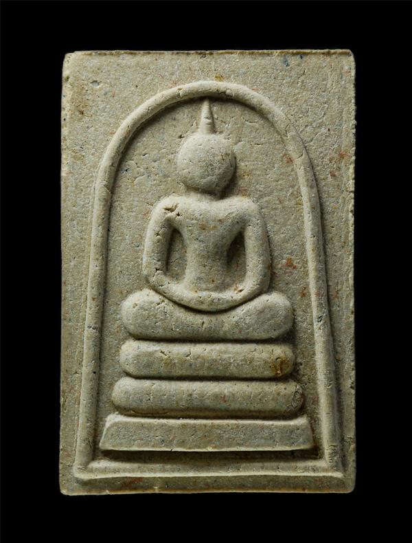 พระสมเด็จเจ้าคุณแพ รุ่นแรก หลวงพ่อแพ เขมังกโร วัดพิกุลทอง อ.ท่าช้าง จ.สิงห์บุรี สร้างปี2537 เนื้อผงพุทธคุณ ผงว่าน ฝังตะกรุดคู่ พระ [..] | https://kamulet.in.th