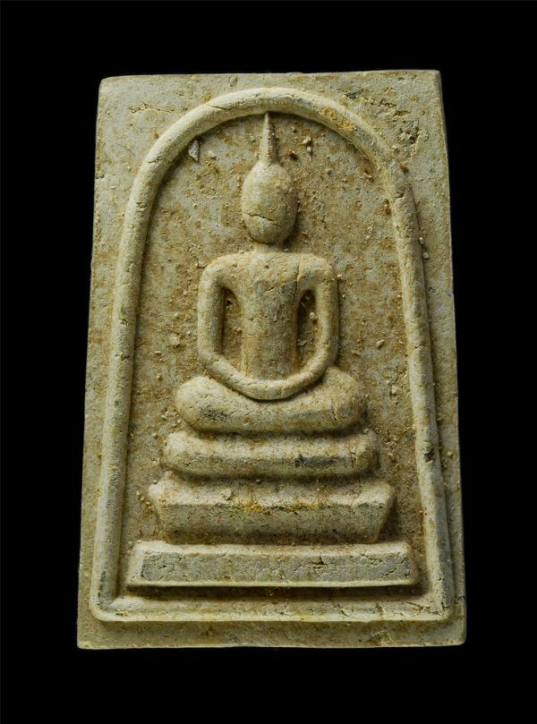 พระสมเด็จหลวงปู่ชอบ ฐานสโม วัดป่าสัมมานุสรณ์ (วัดเหนือ) จ.เลย รุ่นพิเศษ ๙๒ ปี2537 เนื้อผงพุทธคุณ ผงว่าน จีวร ผสมเกศาหลวงปู่ พระเก่ [..] | https://kamulet.in.th