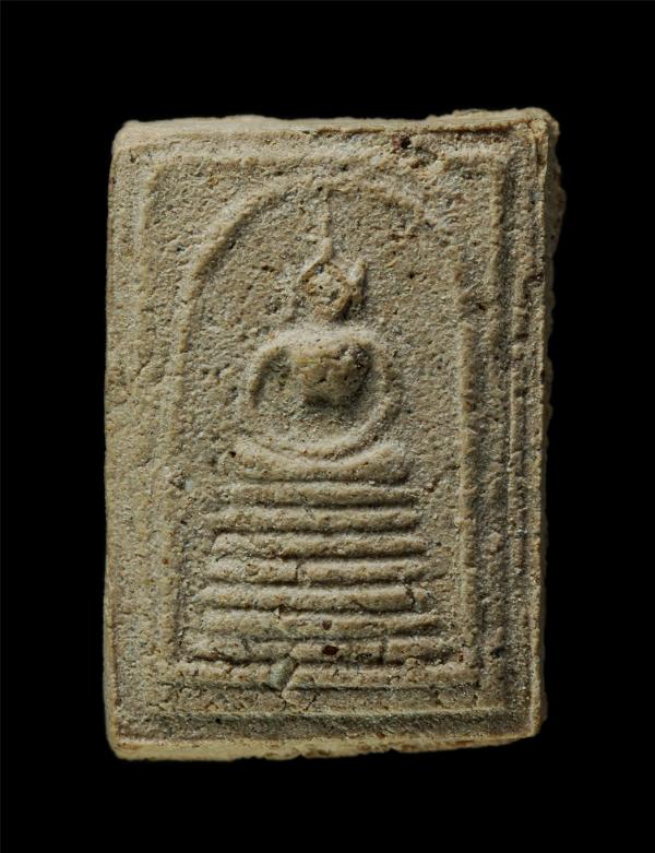 พระสมเด็จเกษไชโย วัดไชโยวรวิหาร จ.อ่างทอง รุ่นประวัติศาสตร์ พุทธาภิเษก 18 มีนาคม พ.ศ.2533 ผสมมวลสารศักดิ์สิทธิ์จากพระรุ่นเก่า (เช่ [..] | https://kamulet.in.th