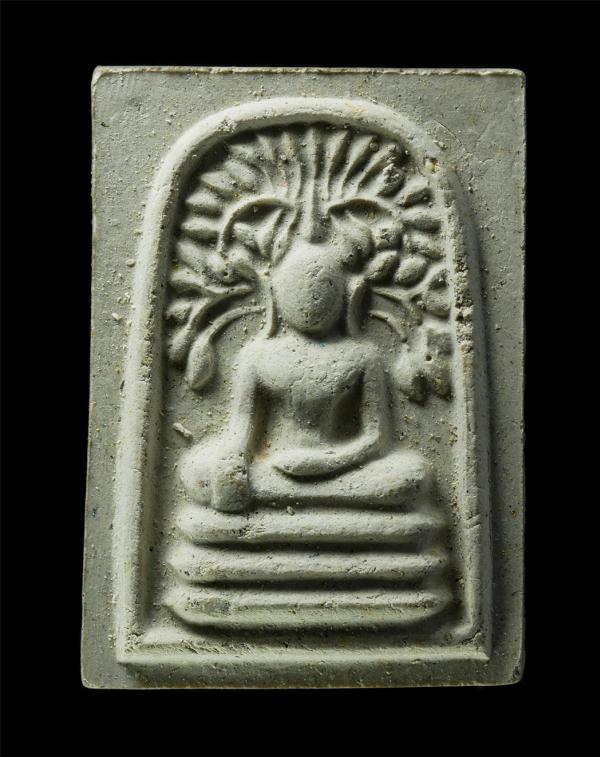 พระสมเด็จสารไหล รุ่นกาญจนาภิเษก ปี2539 หลังยันต์ใหญ่ หลวงพ่อสุข(พระมงคลวชิราจารย์) วัดเขาตะเครา จ.เพชรบุรี เนื้อผงพุทธคุณ ผงว่าน เ [..] | https://kamulet.in.th