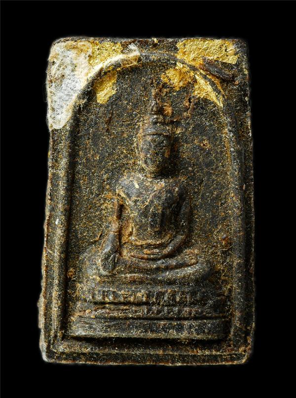 พระสมเด็จหลวงพ่อดำ วัดปากสมุทร จ.สมุทรสงคราม เนื้อผงพุทธคุณ ผงว่าน ผงน้ำมัน พระเก่าวย มวบสารดี น่าเก็บสะสมบูชา | https://kamulet.in.th