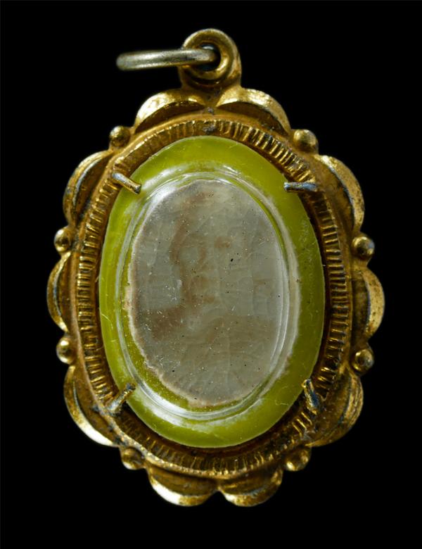 ล็อกเก็ตพระครูไสว อนุภาโส วัดหงอนไก่(วัดราษฎร์บำรุง) ต.คลองมะเดื่อ อ.กระทุ่มแบน จ.สมุทรสาคร งานผูกพัทสีมา วัดหงอนไก่ ปี2519  | https://kamulet.in.th