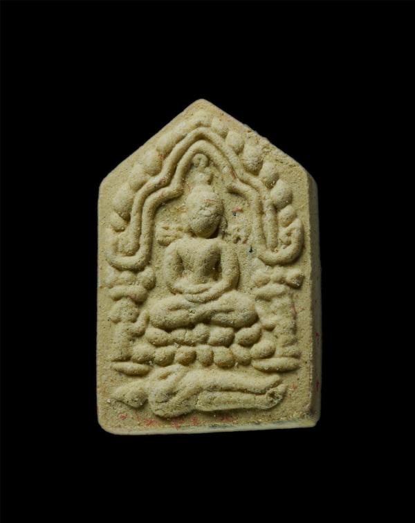 พระขุนแผนผงพลาย รุ่นสร้างเจดีย์กลางน้ำ พระอาจารย์ชาตรี ปภัสสโร วัดป่าโสภณธรรมาราม บ้านกุดจิก ต.นาคำ อ.วานรนิวาส จ.สกลนคร พิมพ์เล็ก [..] | https://kamulet.in.th