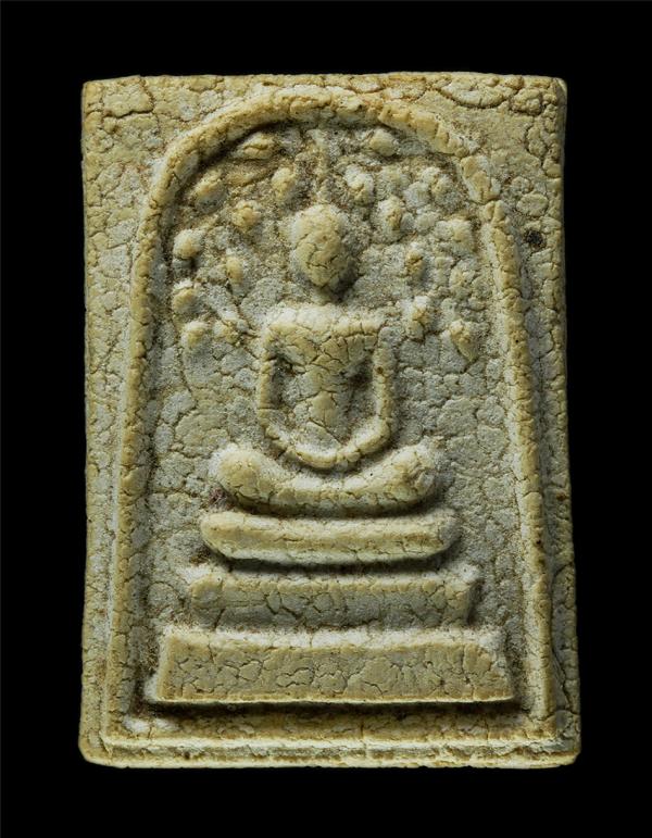 พระสมเด็จปรกโพธิ์ บรมครูปู่ฤาษีมหาพุทธาภิเศก รุ่นบารมีรุ่งโรจน์ ฉลองซุ้มประตู กุฏิสงฆ์ วัดศรีบัวทอง จ.กาญจนบุรี ปี2538 เนื้อผงพุทธ [..] | https://kamulet.in.th