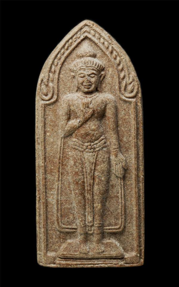 สมเด็จพระร่วงเจ้า ผงยาผีบอก รุ่นบูรณะอุโบสถ วัดอินทรวิหาร กรุงเทพฯ ปี2535 เนื้อผงพุทธคุณ ผงว่าน ผงยาผีบอก พระเก่าสวย มวลสารดี น่าเ [..] | https://kamulet.in.th