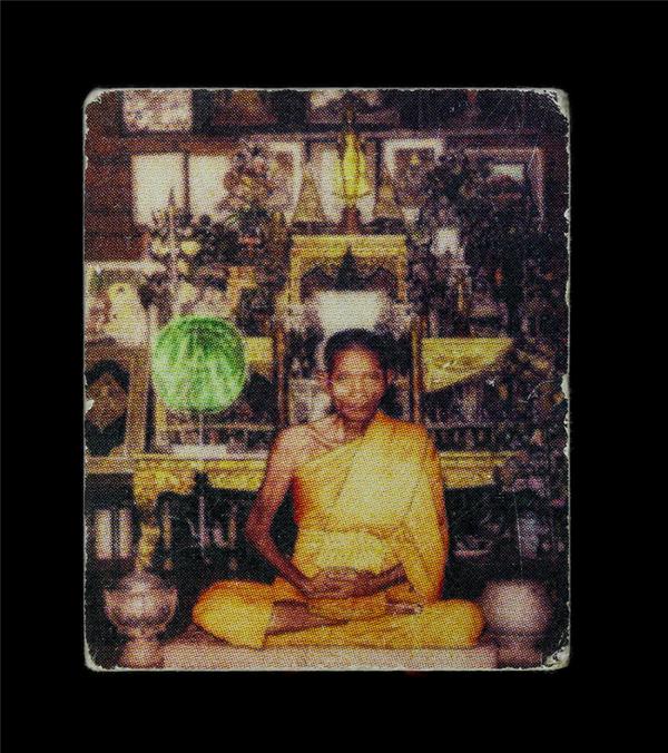 รูปภาพยันต์กันภัย ติดจีวร หลวงพ่อเฉลิม อุปปันโน วัดสามแยก ต.บางกระเจ็ด อ. บางคล้า จ. ฉะเชิงเทรา พระเก่าสวย มวลสารดี  น่าเก็บสะสมบู [..] | https://kamulet.in.th