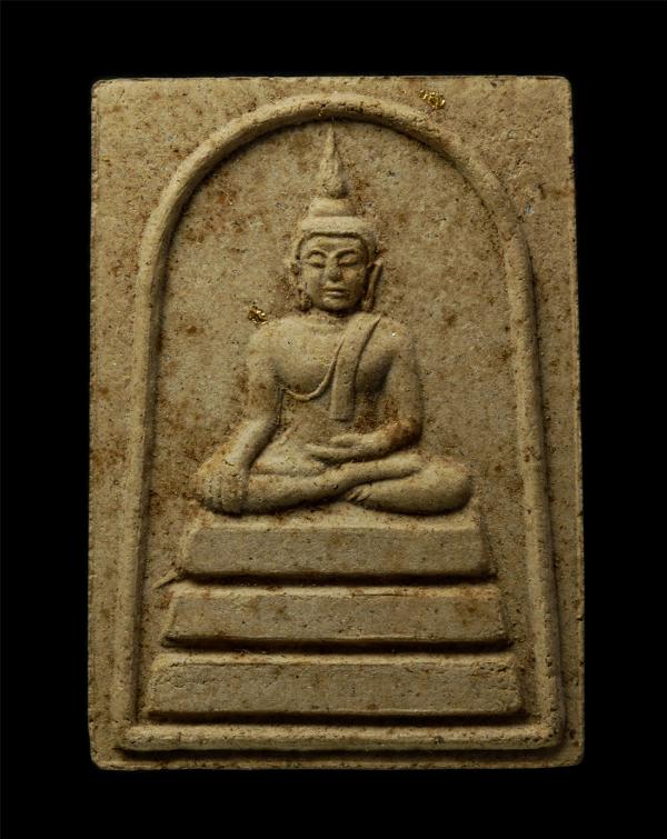 พระสมเด็จพระผงหลวงพ่อเหลือ รุ่น 1 วัดสร้อยทอง แขวงบางซื่อ เขตบางซื่อ กรุงเทพฯ รุ่นสร้างศาลาการเปรียญ ปี2535 พระเก่าสวย มวลสารดี พิ [..] | https://kamulet.in.th